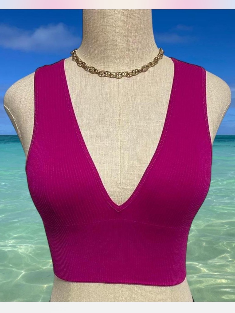 Urban Outfitters Ribbed Deep V Crop Tank - Fuchsia